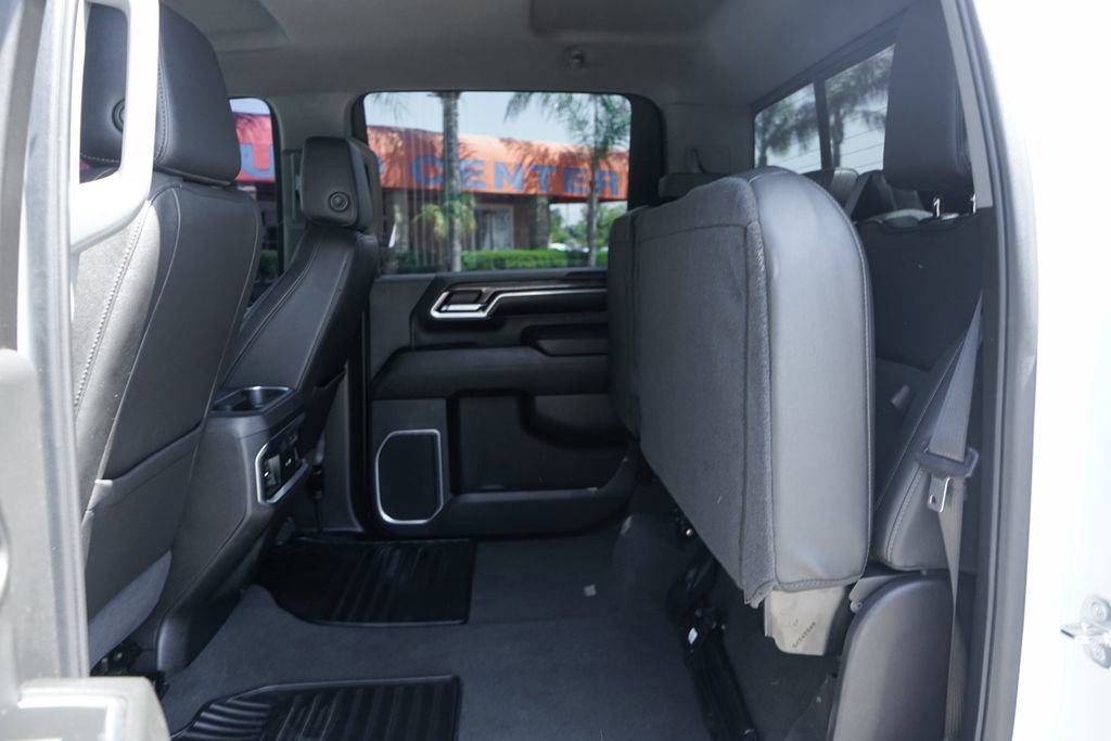 Used 2024 Chevrolet Silverado 3500 LTZ w/ LTZ Convenience Package AWD/4WD image 37