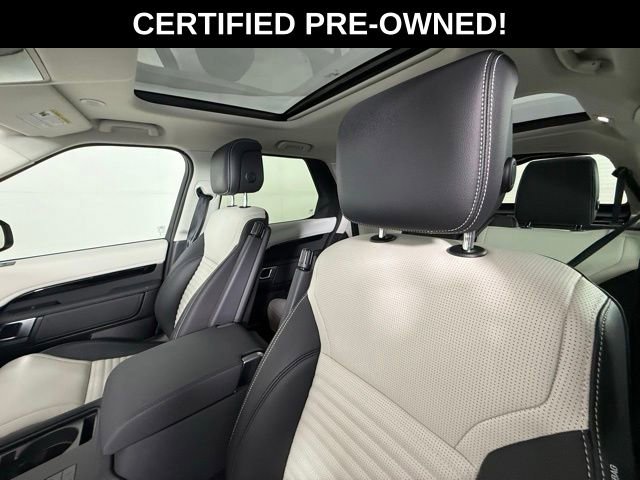 Certified 2025 Land Rover Discovery S AWD/4WD image 5