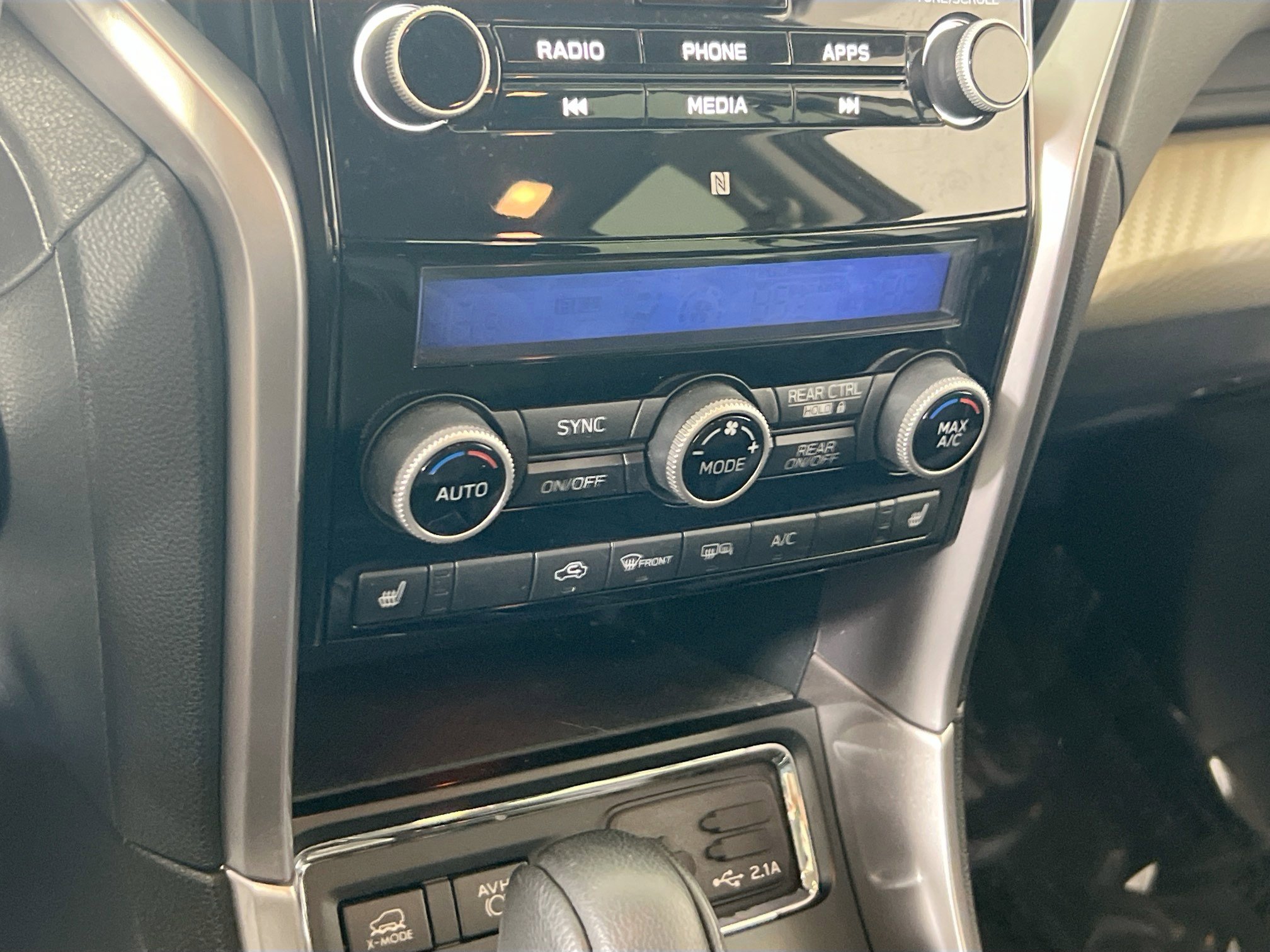 Used 2022 Subaru Ascent Premium w/ Convenience Package image 15