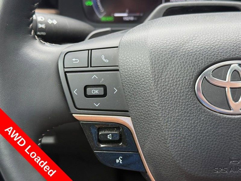 Used 2024 Toyota Crown Platinum AWD/4WD image 20