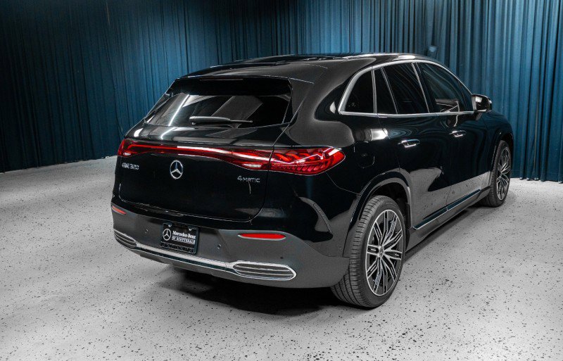 New 2026 Mercedes-Benz EQE 320 4MATIC SUV image 5