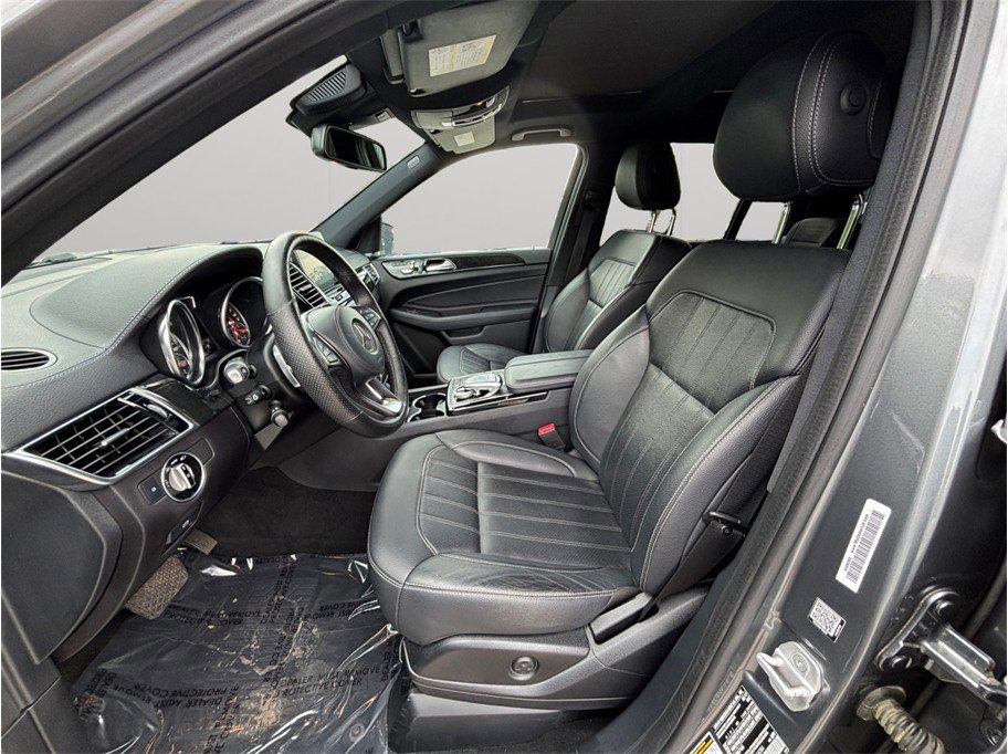 Used 2017 Mercedes-Benz GLS 450 4MATIC image 2