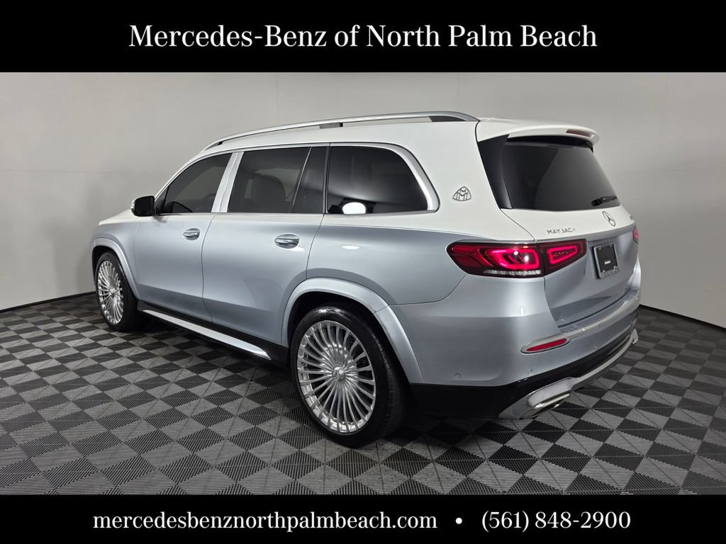 Used 2022 Mercedes-Benz Maybach GLS 600 4MATIC image 4