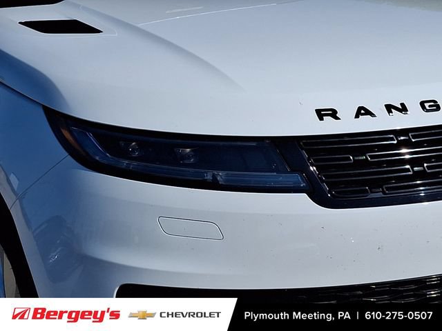 Used 2025 Land Rover Range Rover Sport SE AWD/4WD image 11