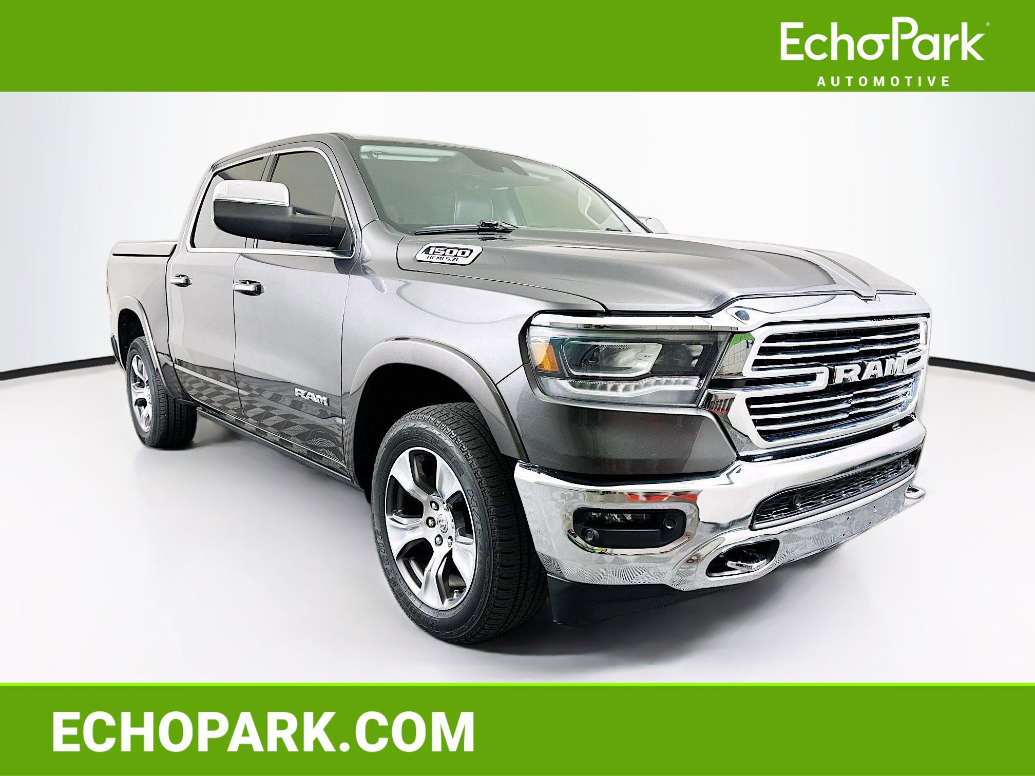 Used 2022 RAM 1500 Laramie AWD/4WD image 1