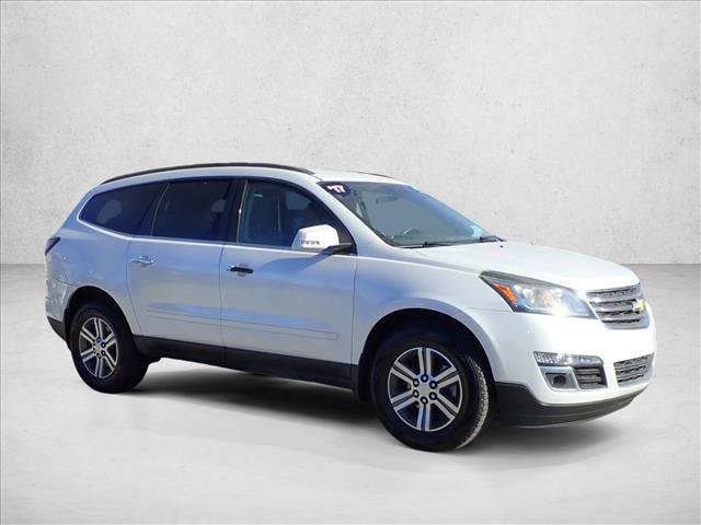 Used 2017 Chevrolet Traverse LT image 6