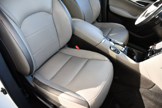 Used 2023 INFINITI QX50 Luxe AWD/4WD image 30