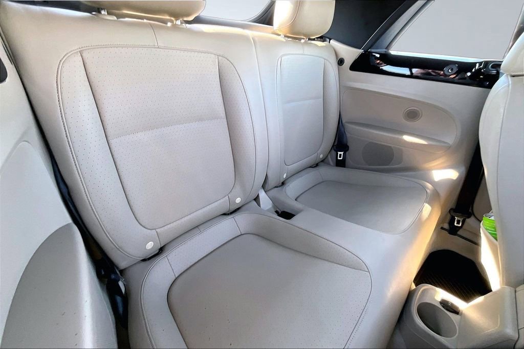 Used 2016 Volkswagen Beetle 1.8T S image 27