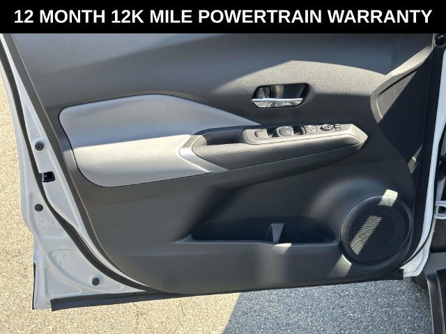 Used 2023 Nissan Kicks SR w/ SR Premium Package FWD image 13