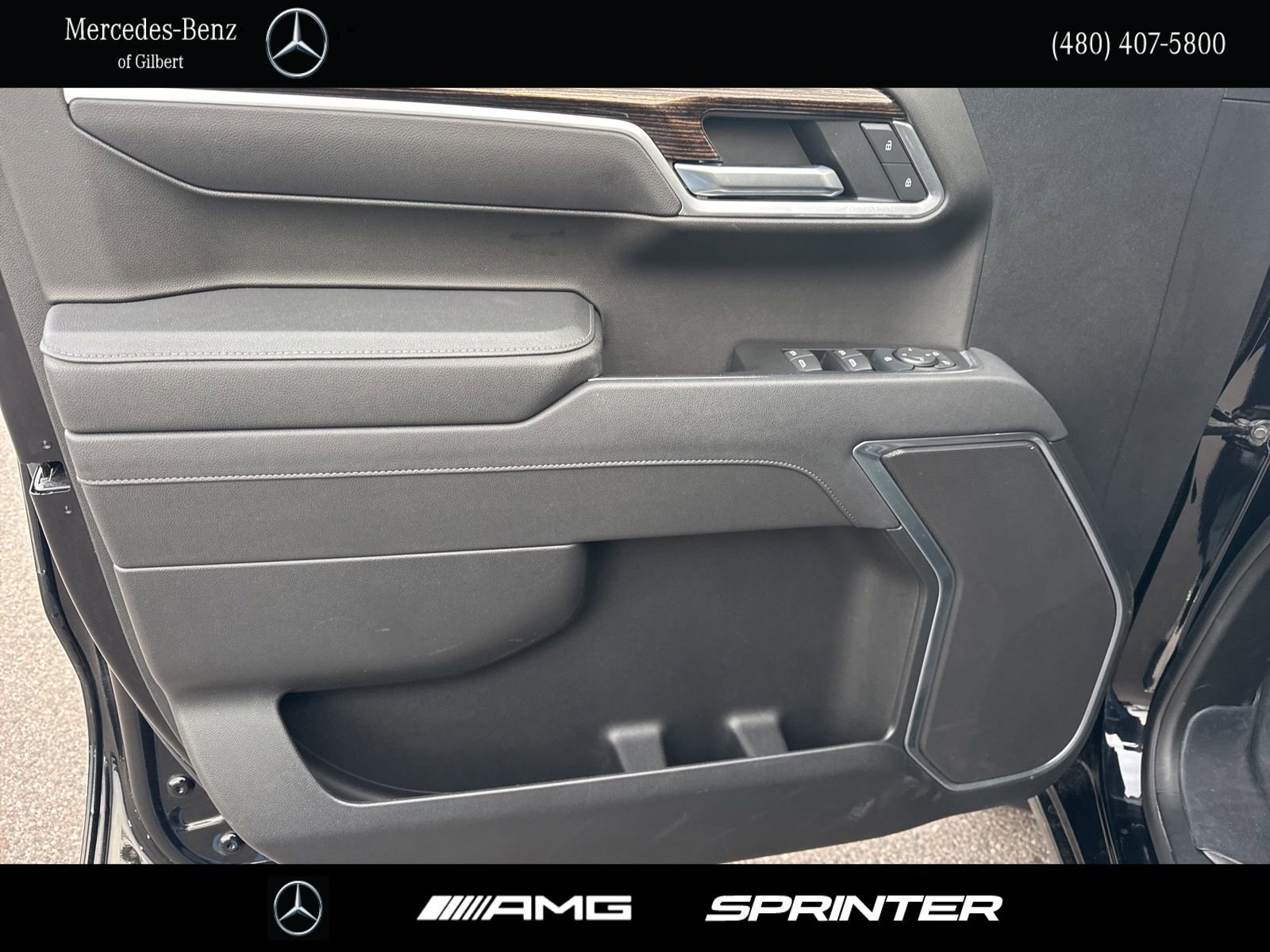 Used 2025 GMC Sierra 1500 Elevation image 13