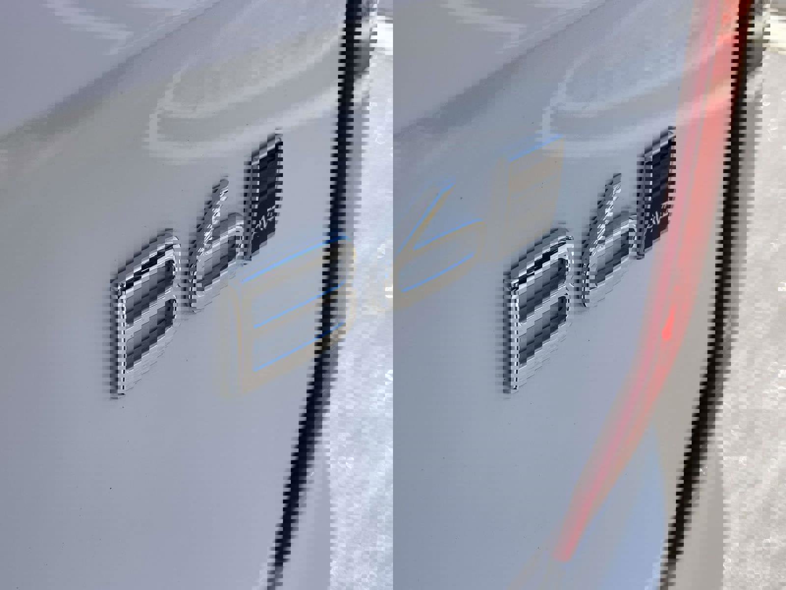 Certified 2024 Volvo XC90 B6 Ultimate w/ Lounge Package image 8