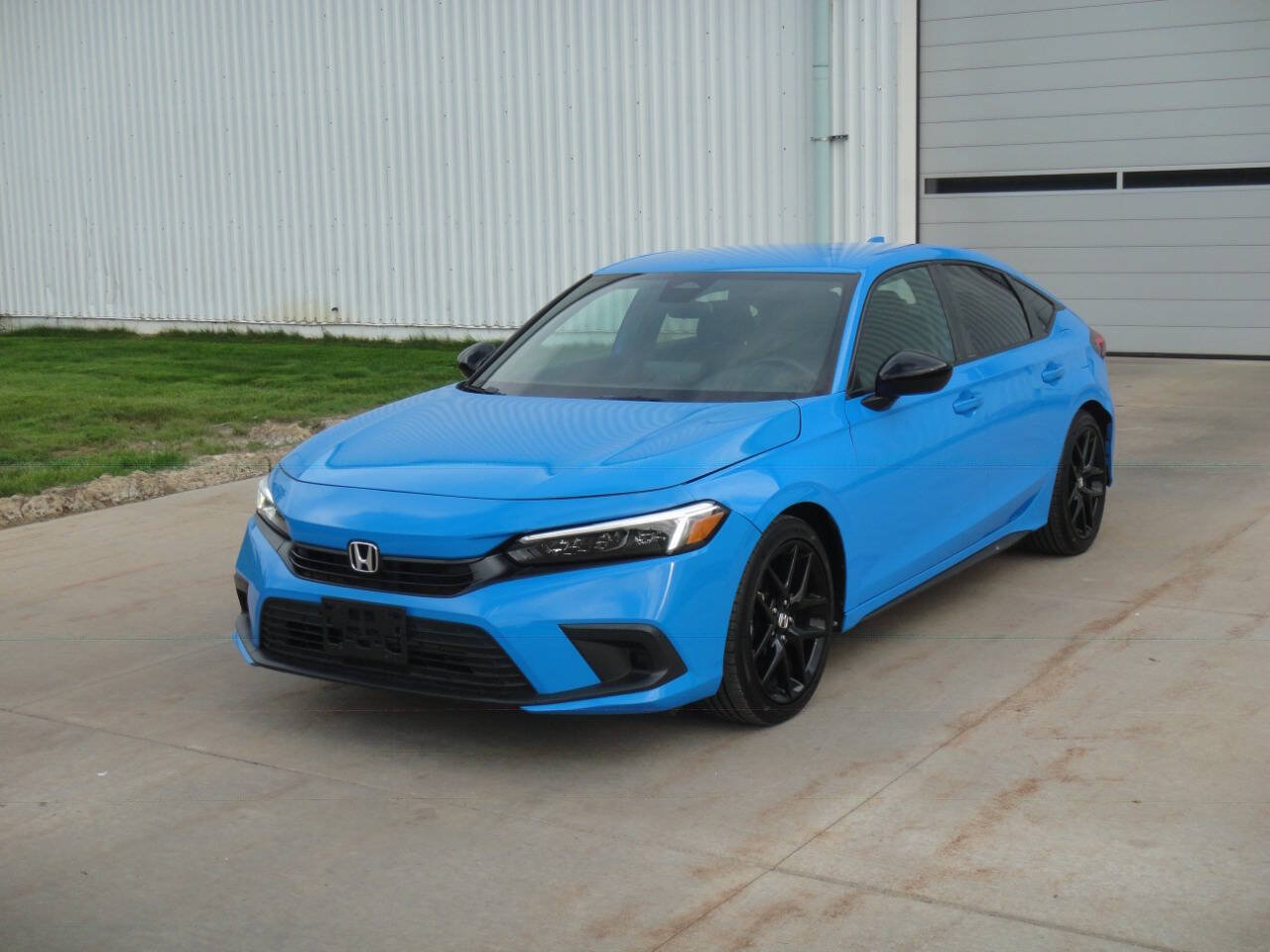 Used 2022 Honda Civic Sport image 2