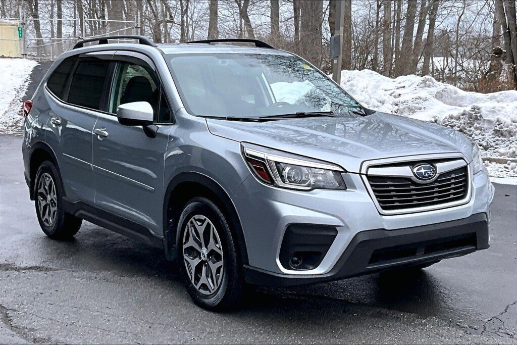 Used 2020 Subaru Forester Premium image 19