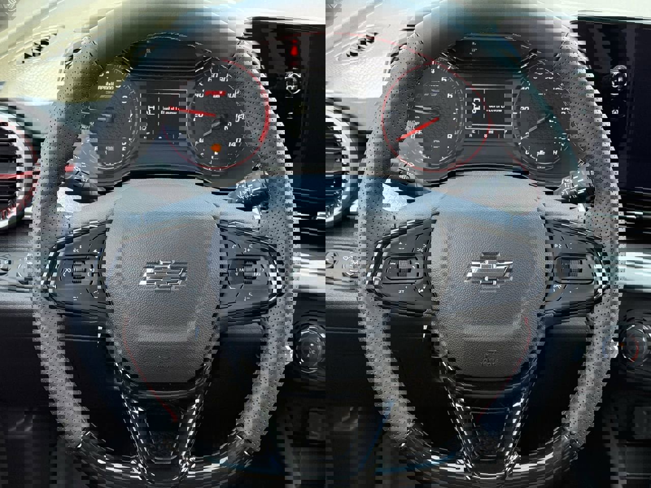 New 2026 Chevrolet Trax RS w/ Driver Confidence Package image 12