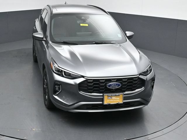 Certified 2023 Ford Escape ST-Line Elite w/ Premium Technology Package AWD/4WD image 43