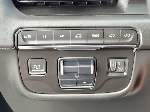 Used 2021 Cadillac Escalade ESV Sport Platinum AWD/4WD image 13