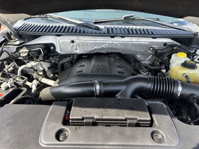 Used 2017 Ford Expedition Limited w/ Equipment Group 301A image 30