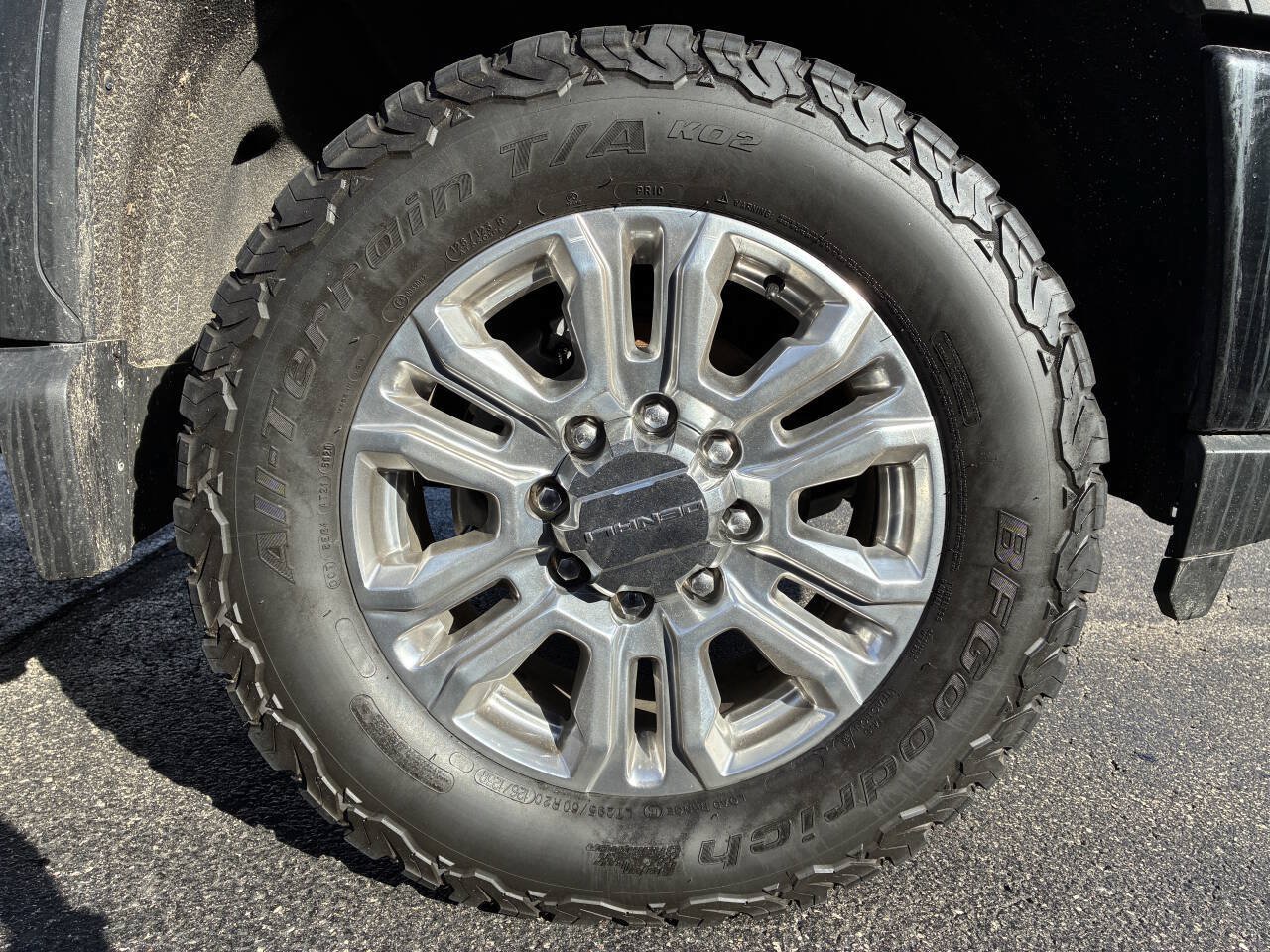 Used 2022 GMC Sierra 2500 Denali AWD/4WD image 25