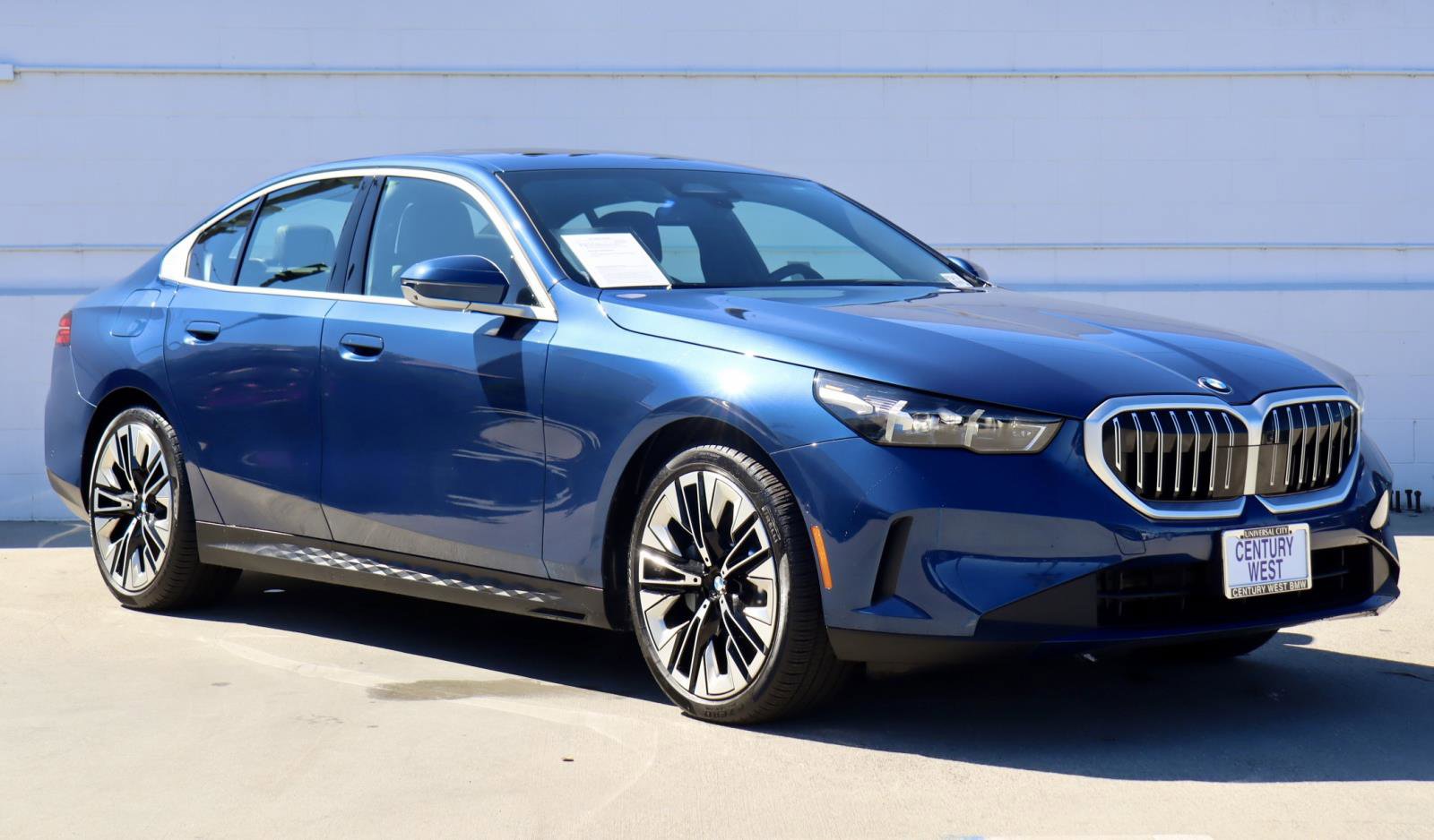 Used 2025 BMW 530i w/ Premium Package