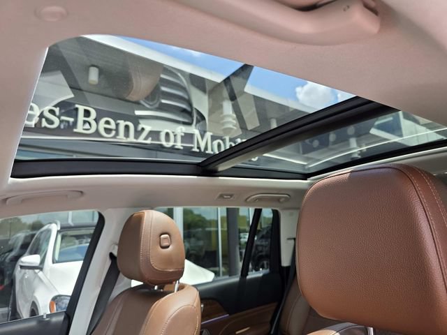 Certified 2024 Mercedes-Benz GLS 450 4MATIC image 12