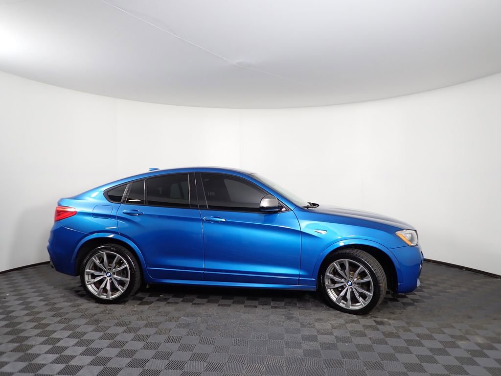Used 2018 BMW X4 M40i image 22