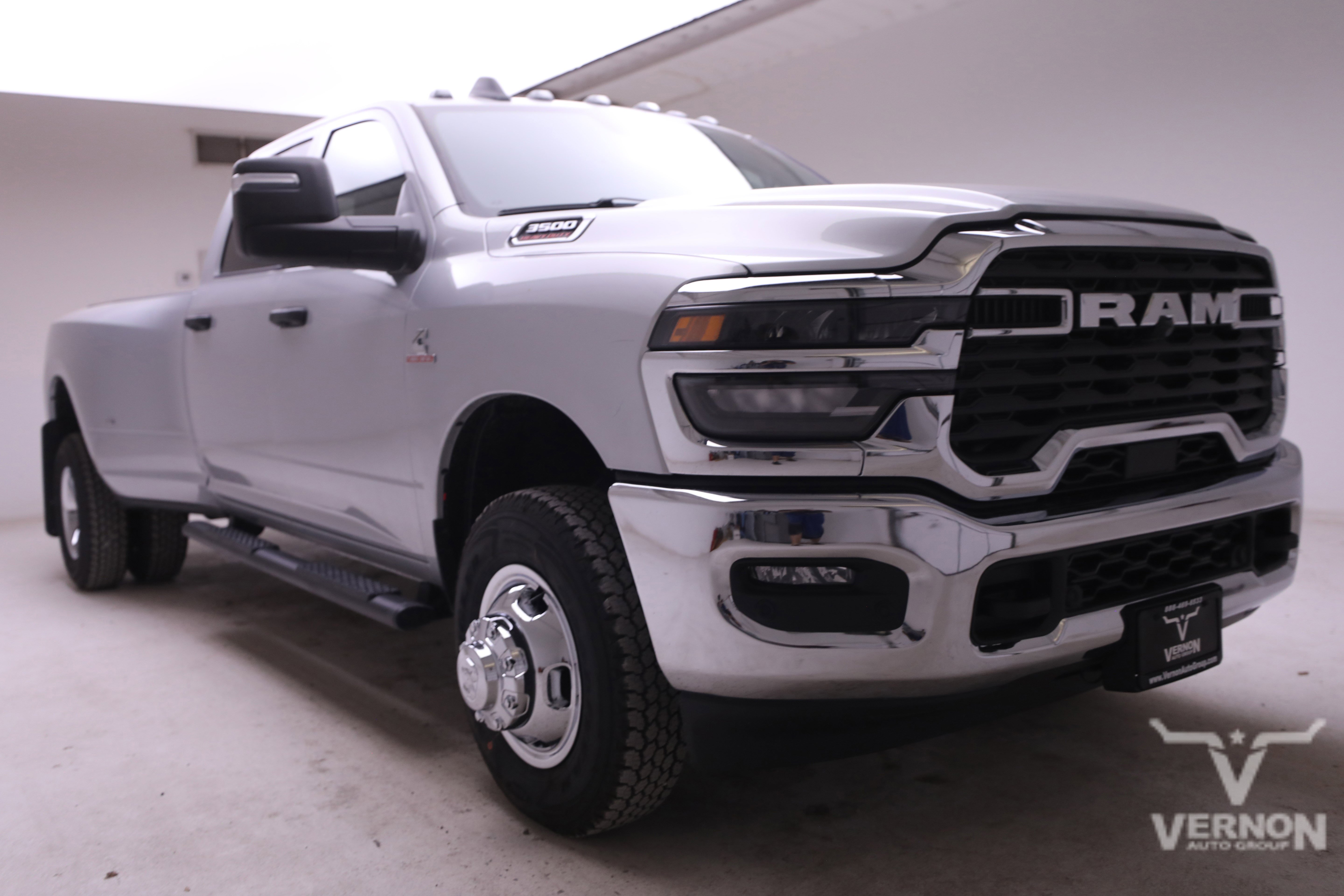 New 2026 RAM 3500 Tradesman image 7