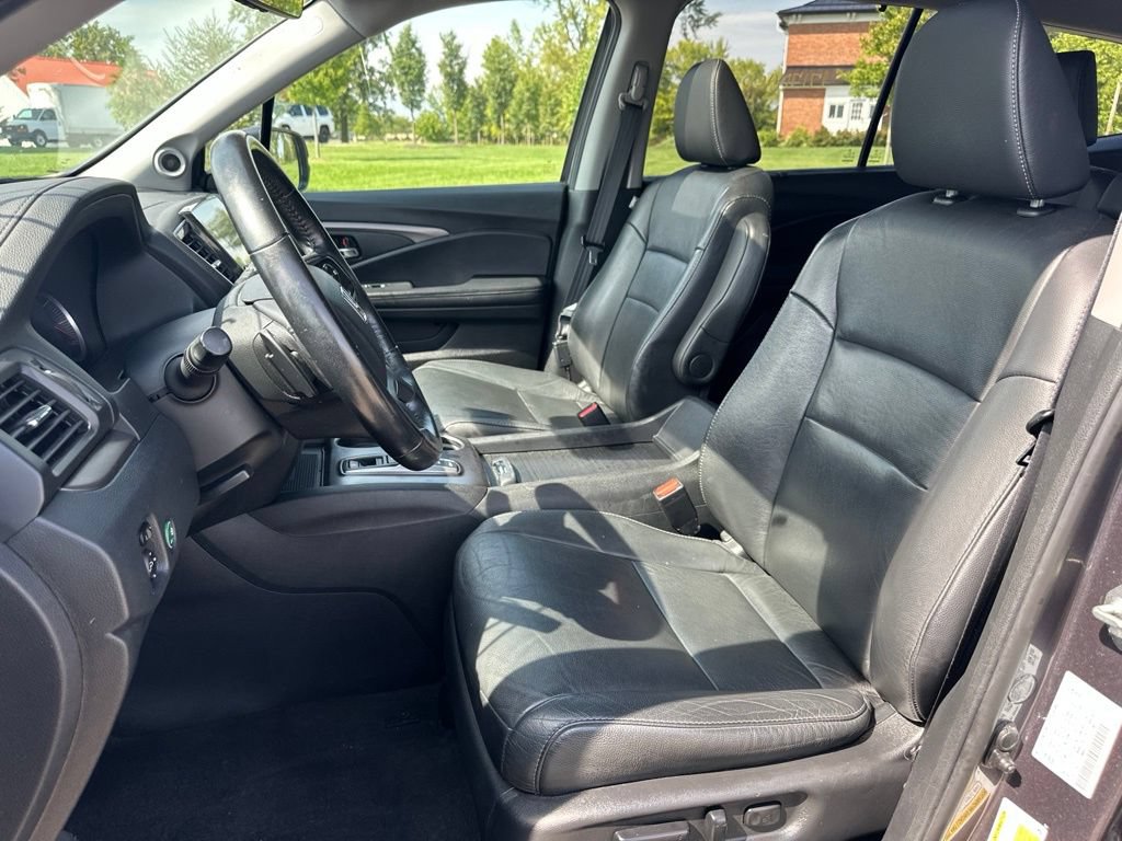 Used 2021 Honda Pilot Special Edition image 16