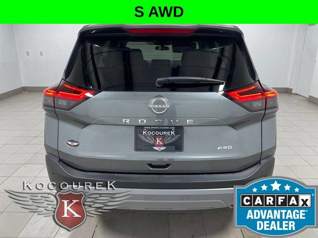 Used 2023 Nissan Rogue S AWD/4WD image 5