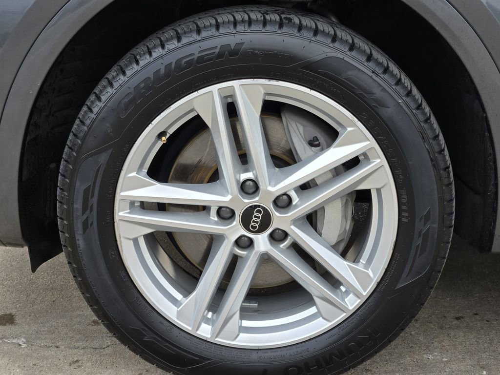 Certified 2023 Audi Q5 e Premium Plus w/ Premium Plus Package AWD/4WD image 16