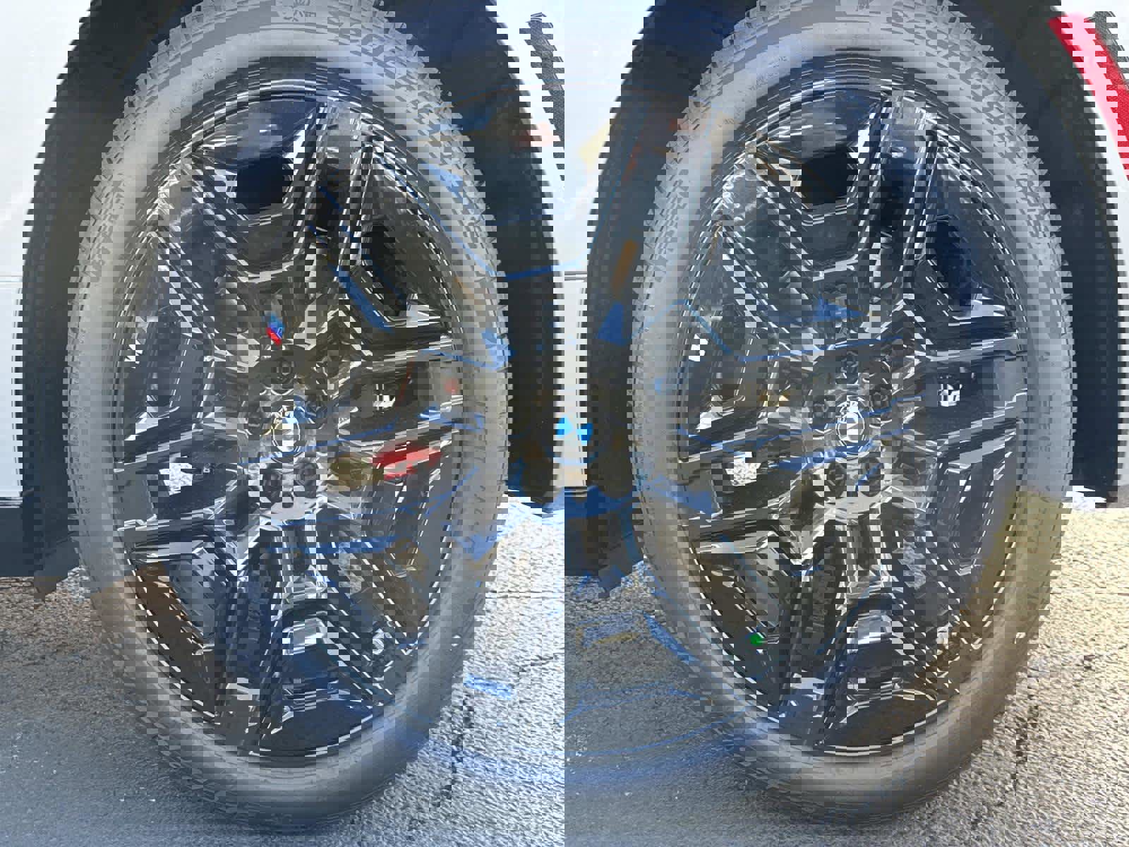 New 2026 BMW iX xDrive60 w/ M Sport Package image 12