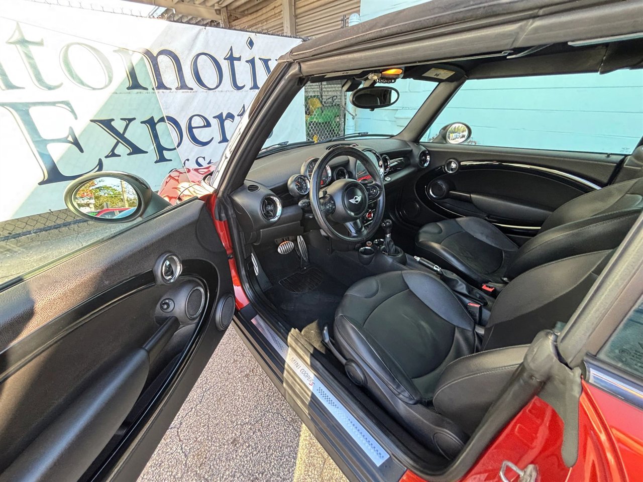 Used 2015 MINI Cooper S w/ Sport Package image 12