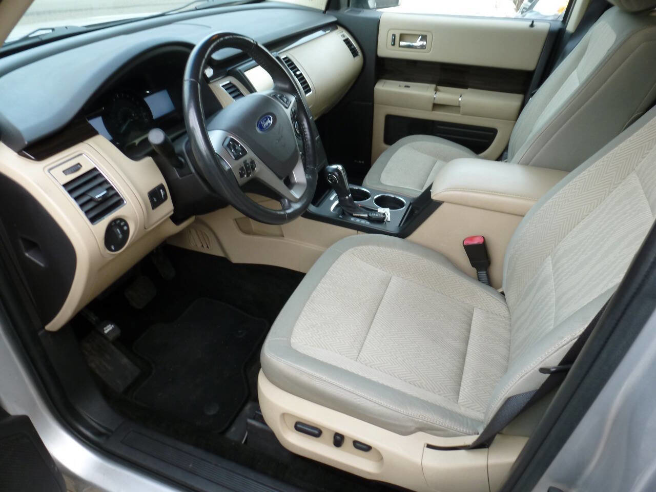 Used 2013 Ford Flex SEL image 9