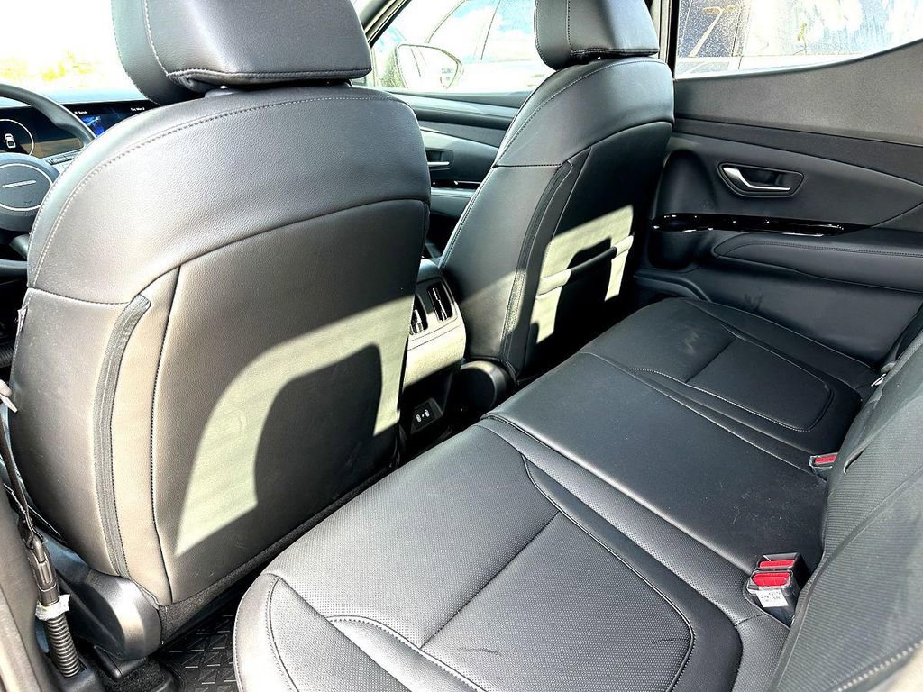 Used 2025 Hyundai Santa Cruz SEL image 20