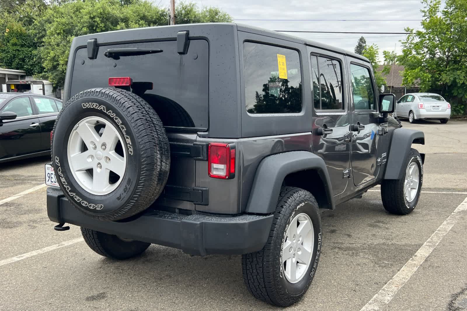 Used 2018 Jeep Wrangler Unlimited Sport S AWD/4WD image 4