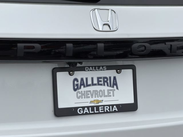 Used 2025 Honda Pilot EX-L image 8