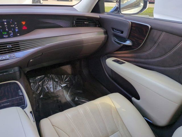 Used 2019 Lexus LS 500 w/ Interior Upgrade Package image 15