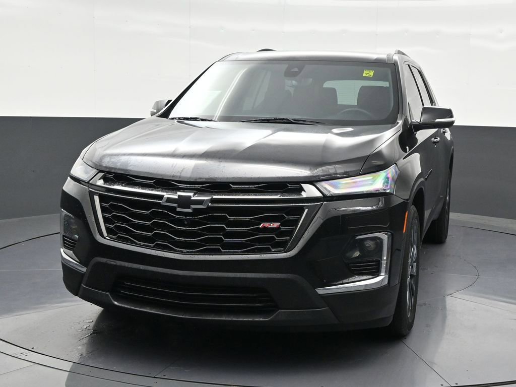 Used 2023 Chevrolet Traverse RS image 9