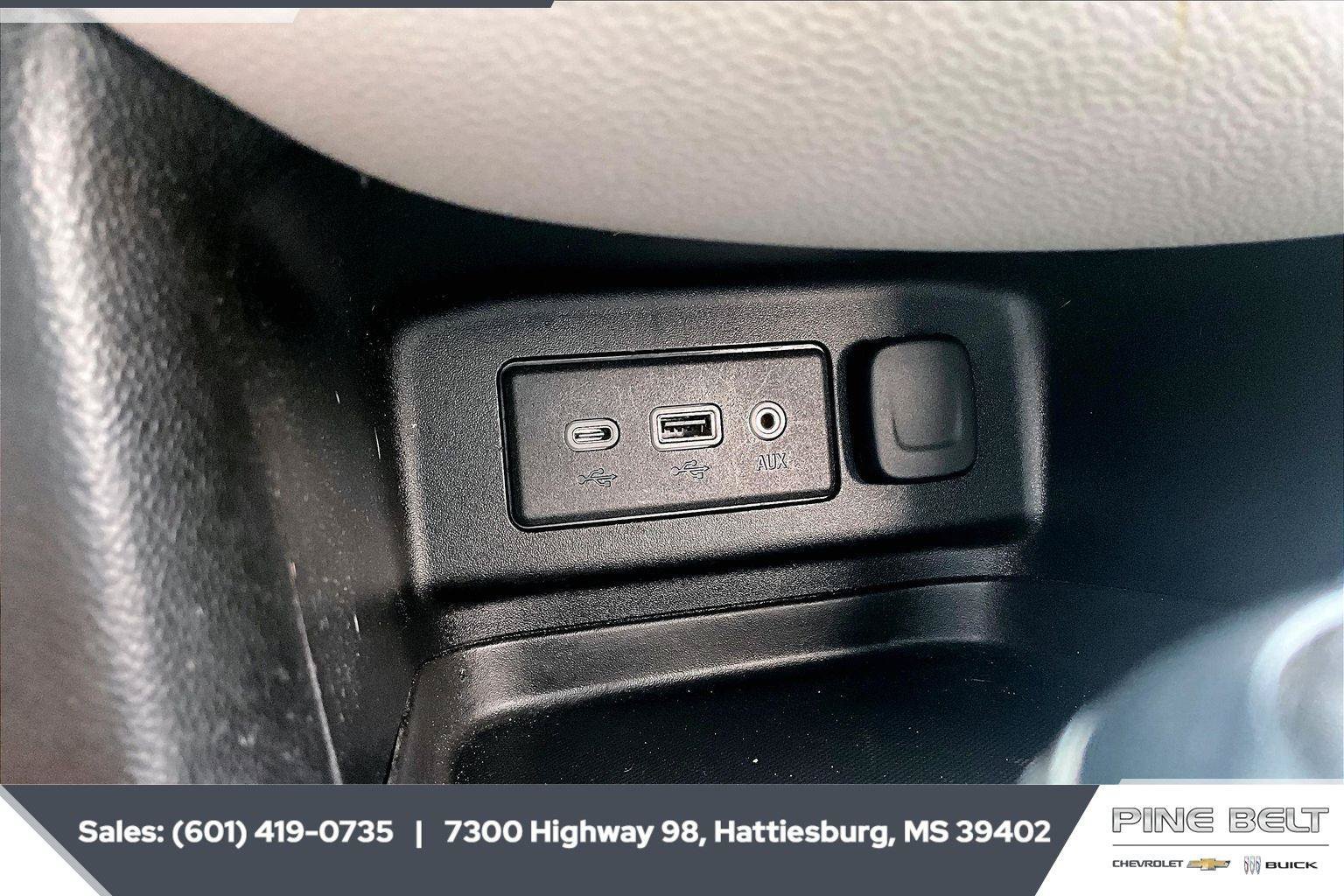 Certified 2020 Chevrolet Equinox LS FWD image 26