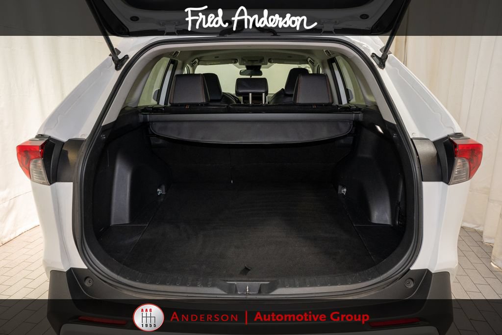 Used 2024 Toyota RAV4 Adventure AWD/4WD image 5