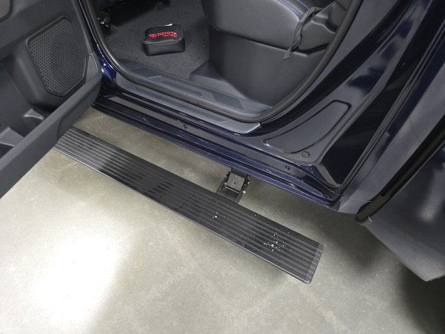 New 2026 Toyota Tundra Platinum AWD/4WD image 18