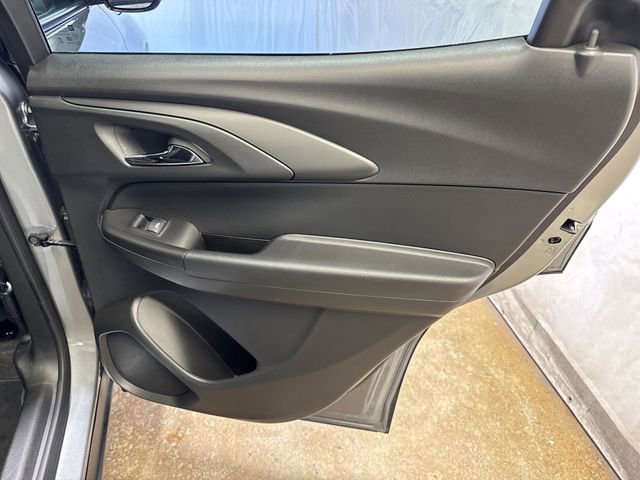 Used 2024 Chevrolet TrailBlazer ACTIV w/ Convenience Package AWD/4WD image 27