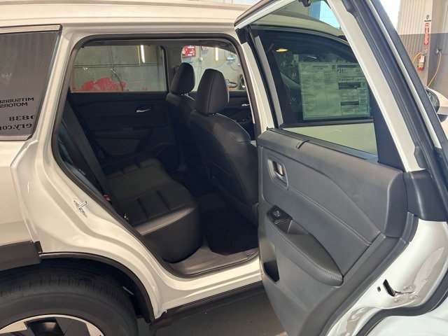 New 2026 Nissan Rogue SV image 12