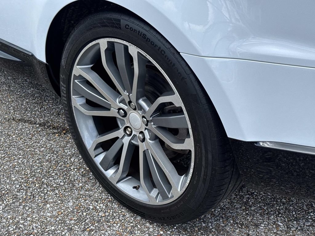 Used 2019 Land Rover Range Rover Sport HSE AWD/4WD image 5