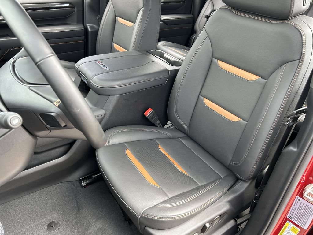 Used 2025 GMC Sierra 2500 AT4 w/ Max Trailering Package AWD/4WD image 19