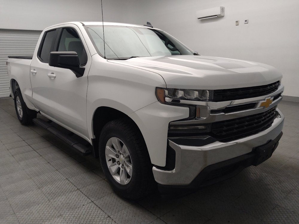 Used 2019 Chevrolet Silverado 1500 LT w/ Texas Edition RWD image 13