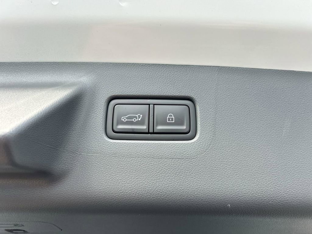 New 2026 Hyundai Santa Fe SE image 20