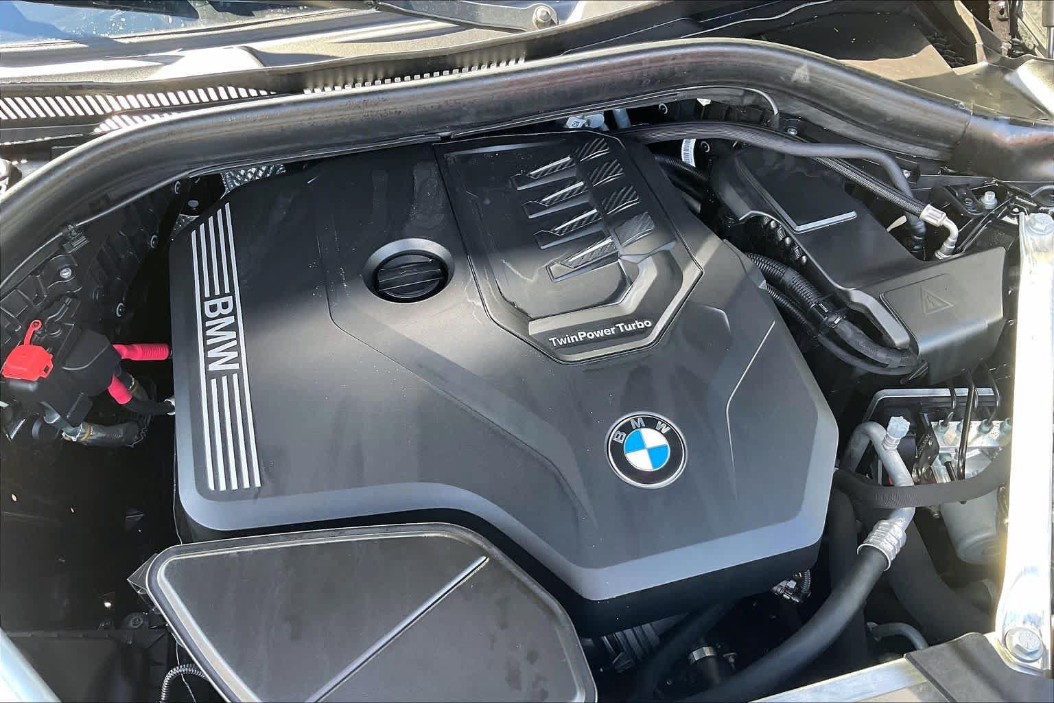 Used 2024 BMW X4 xDrive30i w/ Premium Package AWD/4WD image 30