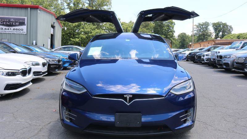 Used 2016 Tesla Model X Performance AWD/4WD image 3