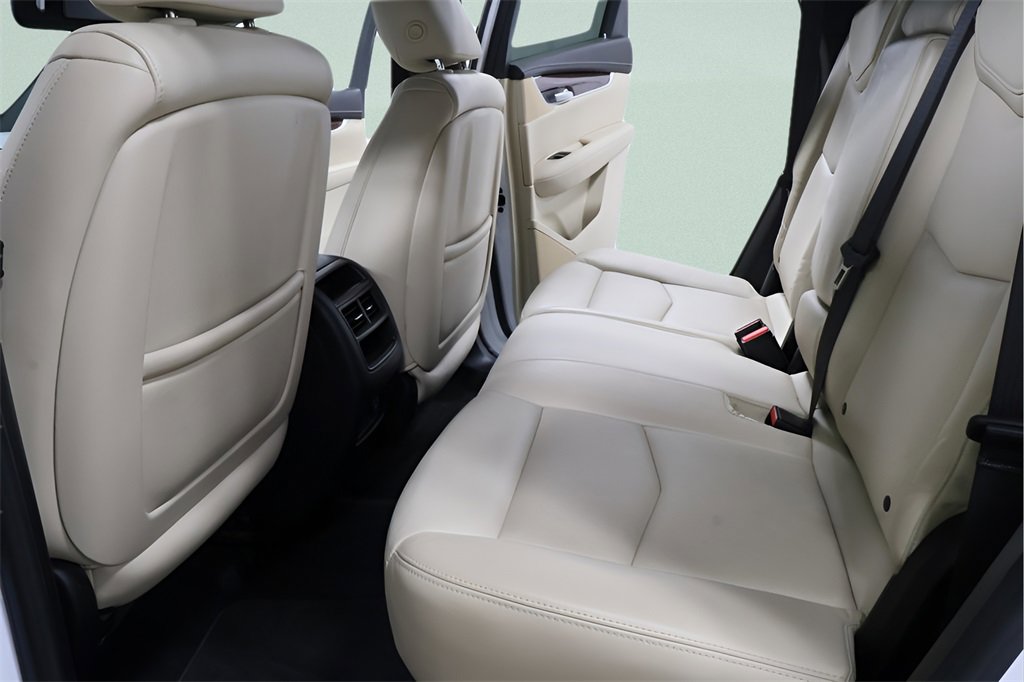 Used 2018 Cadillac XT5 Luxury image 28