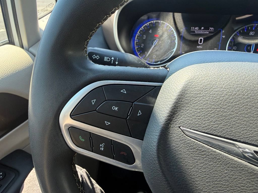 Used 2023 Chrysler Voyager LX FWD image 19